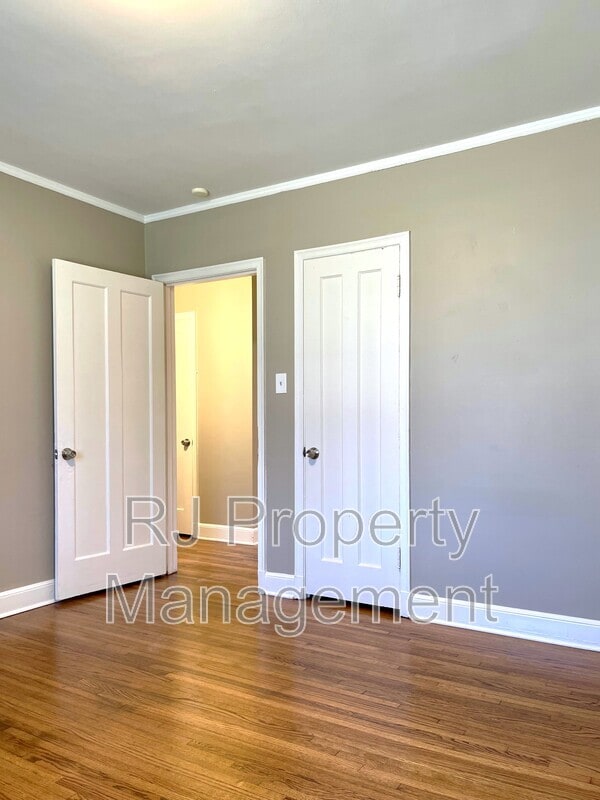 Building Photo - 1598 Marianna St
