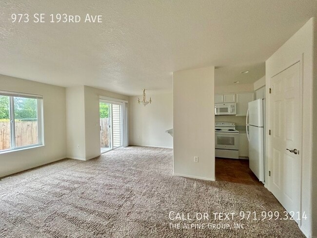 Building Photo - 973 SE 193rd Ave