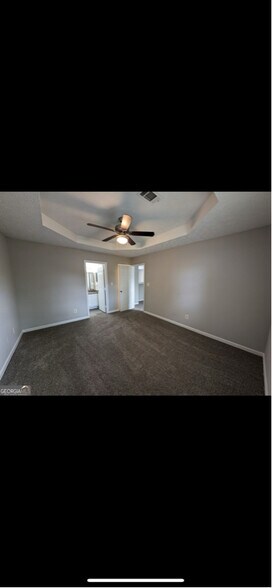 Building Photo - 130 Crystal Brook