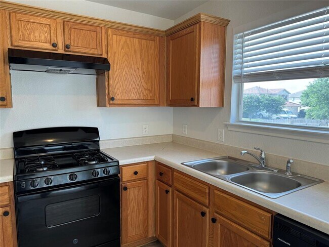 Building Photo - 12415 Jamie Dr