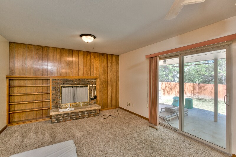 Building Photo - 724 Kimball Rd