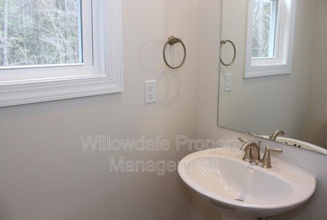 Building Photo - 5210 Stream Stone Way