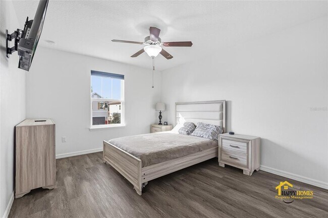 Building Photo - 14901 Honeycrisp Ln