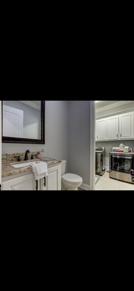 Building Photo - 505 N Montauban Dr