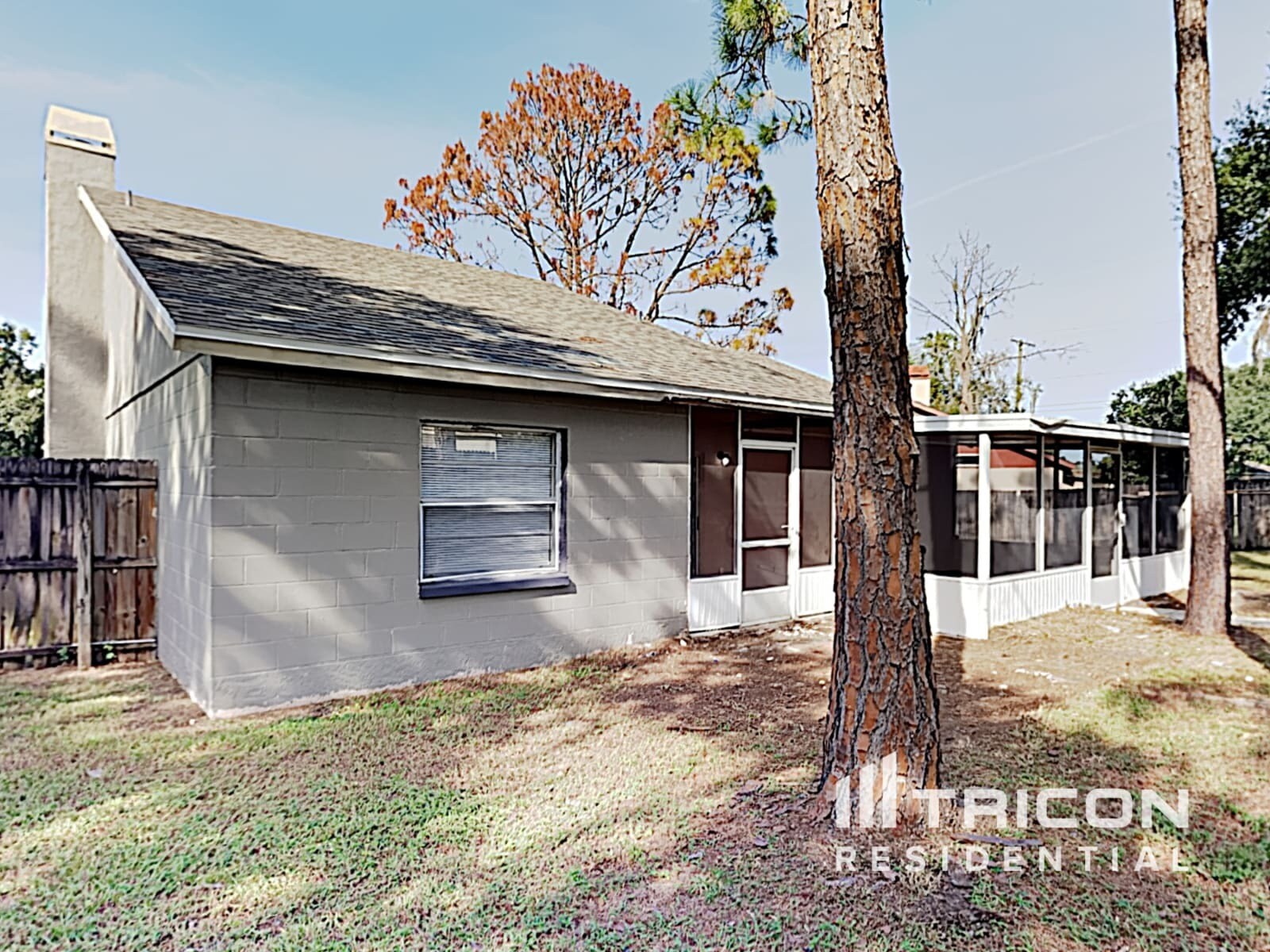 Building Photo - 4624 S Country Hills Ct