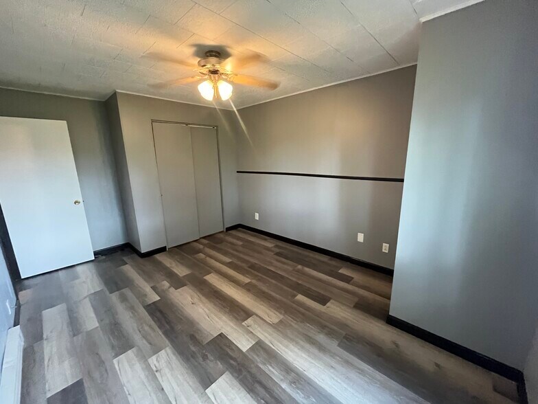 Building Photo - 1205 West Mack Ave