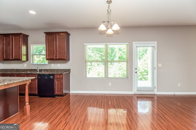 Building Photo - 930 Walking Stick Trail NE