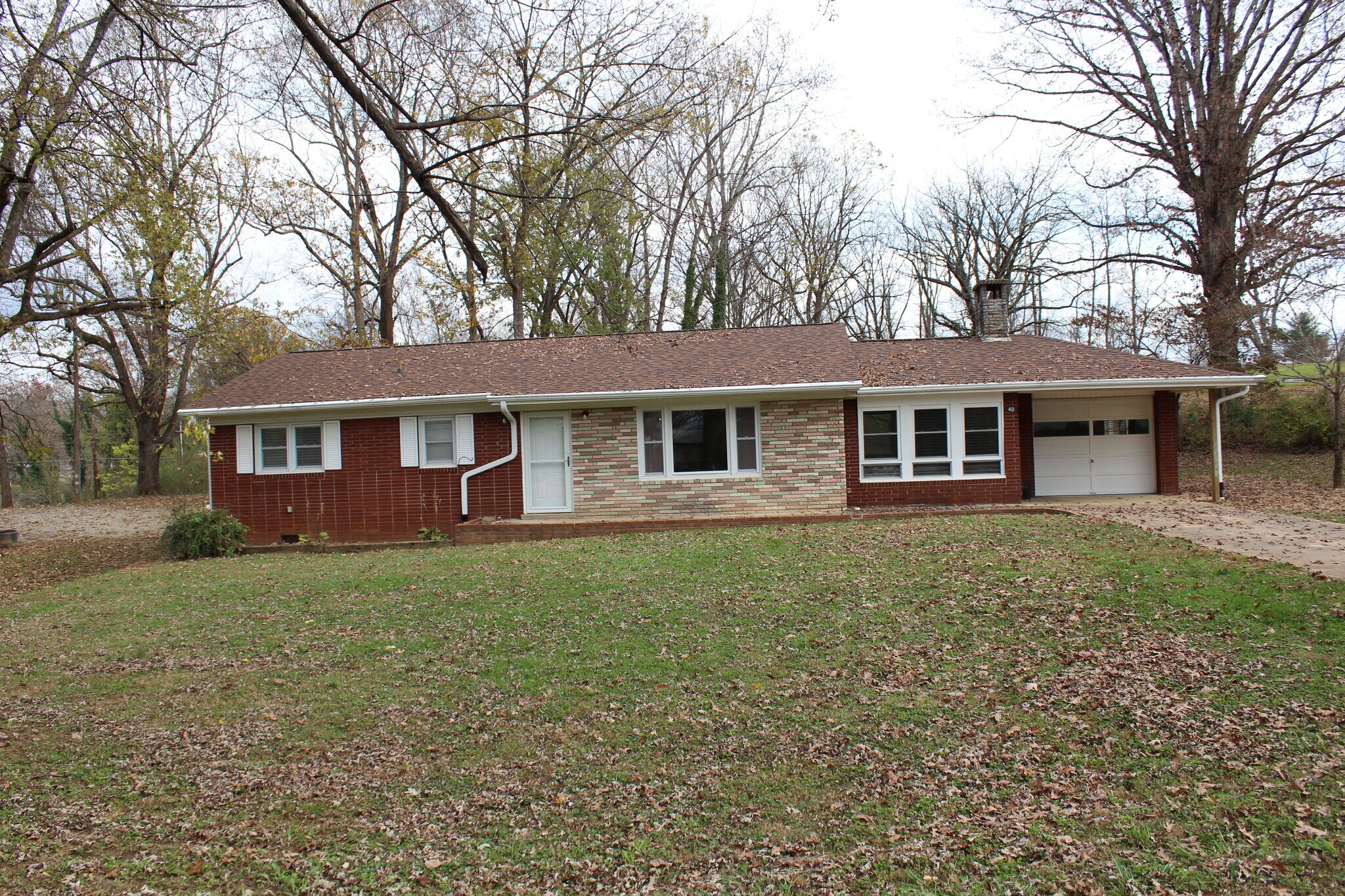 Building Photo - 40 Florence Ave