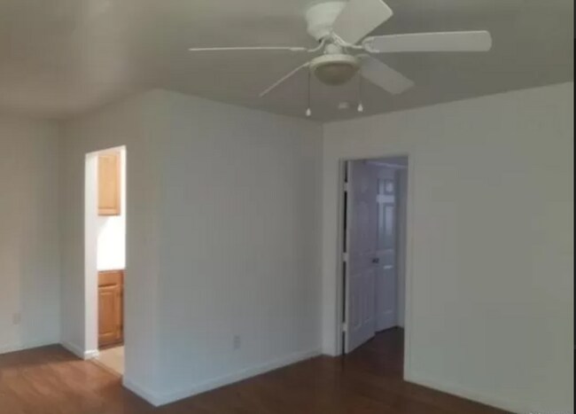 Building Photo - 410 NW 36th St