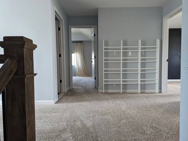 Building Photo - 2146 Hidden Ridge Drive