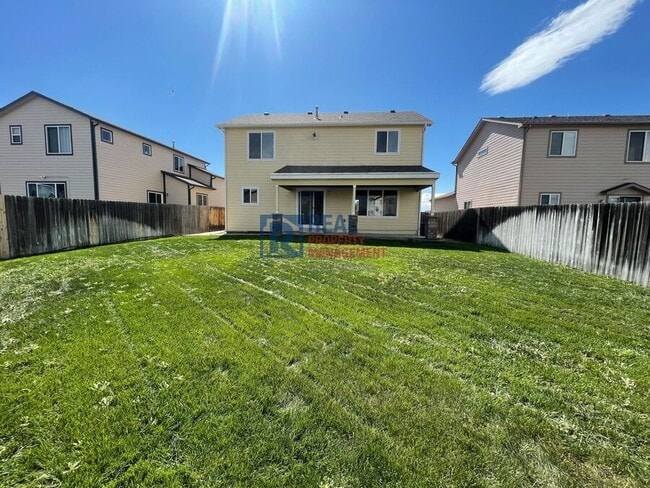 Building Photo - 10276 Deer Meadow Cir