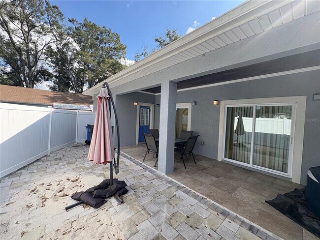 Building Photo - 6512 E 23rd Ave