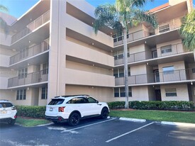 Building Photo - 9531 Seagrape Dr