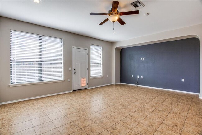 Building Photo - 8801 Capitol View Dr