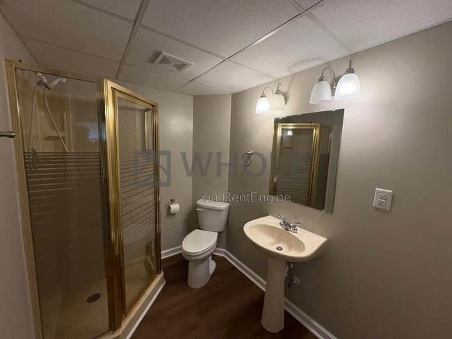 Building Photo - 386 Wildwood Ct
