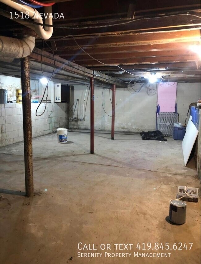 Building Photo - 1518 Nevada-