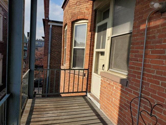 Building Photo - 1 Bedroom in Downtown Lancaster