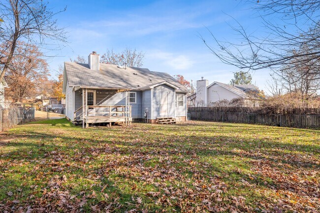 Building Photo - NE Home - Updated Kitchen and Bathrooms!  SS Appliances, Fire Place, Front Porch & Deck, Fenced Y...