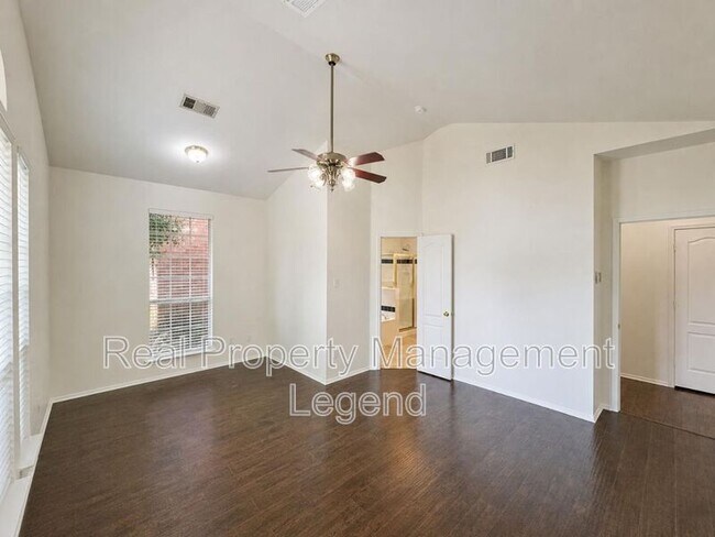Building Photo - 9518 Prestmont Pl