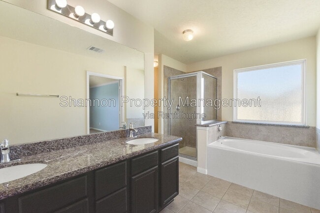 Building Photo - 11711 Red Hummingbird Dr