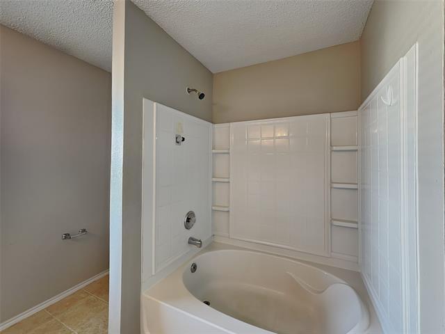 Building Photo - 360 Blairwood Dr