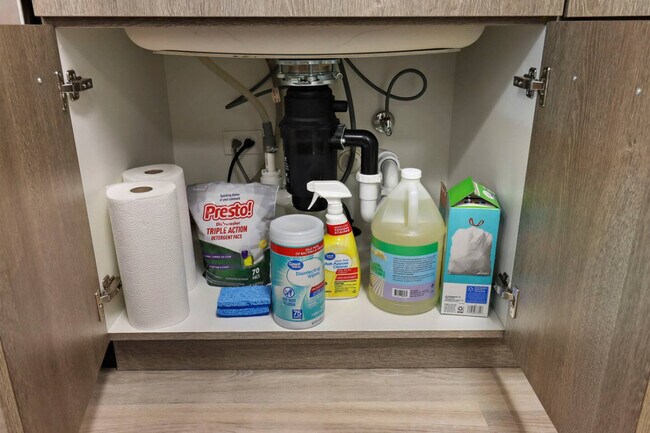 Building Photo - 28294 Ferry Rd