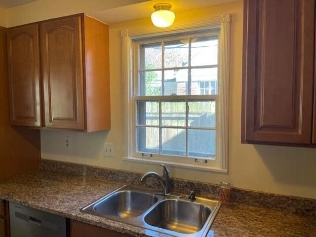 Building Photo - 3634 Cowden Ave