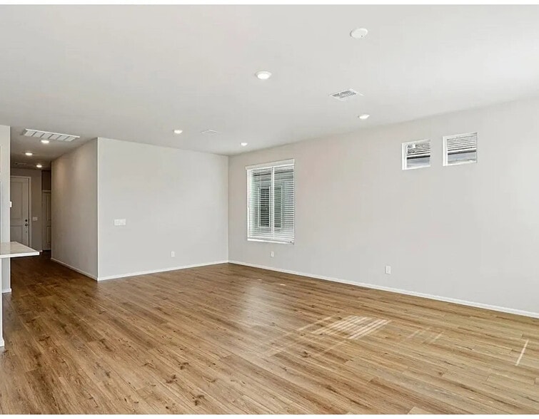 Building Photo - 18006 W Calle Lejos