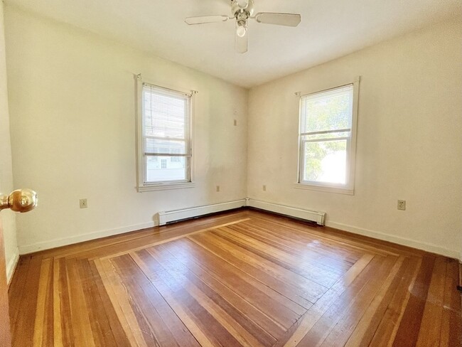 Building Photo - 51 Rosemont St