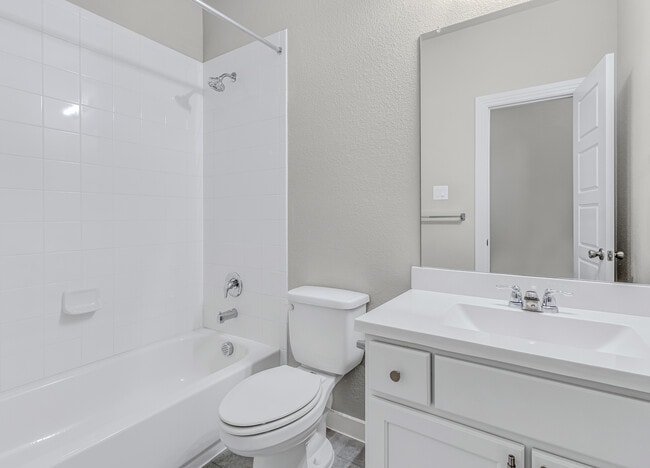 Building Photo - Harvest 1020