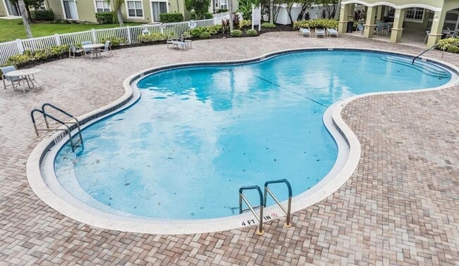 Building Photo - 20210 Pond Apple Ln