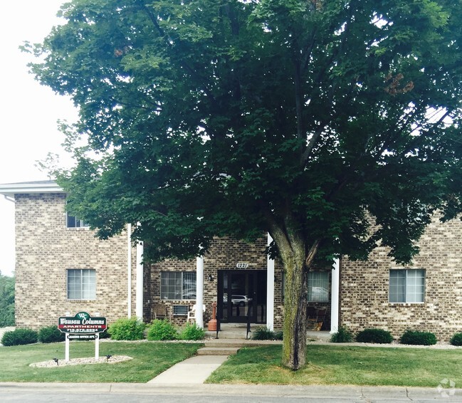 Building Photo - Wausau Columns Apartments