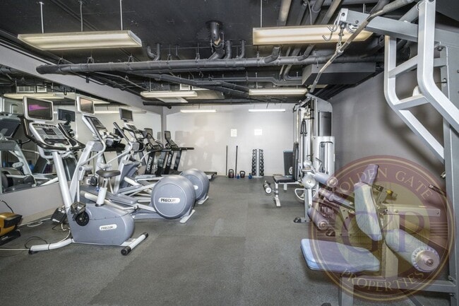 Building Photo - Hayes Valley - 2 BR, 2 BA Condo 947 Sq. Ft...