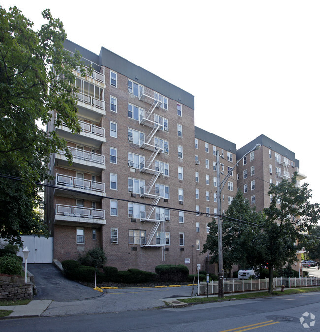 Primary Photo - Alden Property Tenants Corporation