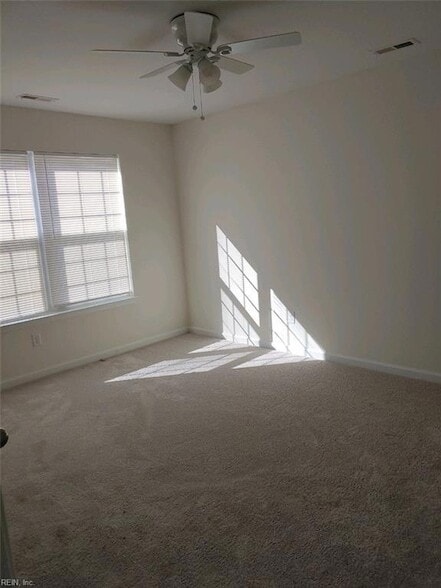 Building Photo - 1149 Clear Springs Rd