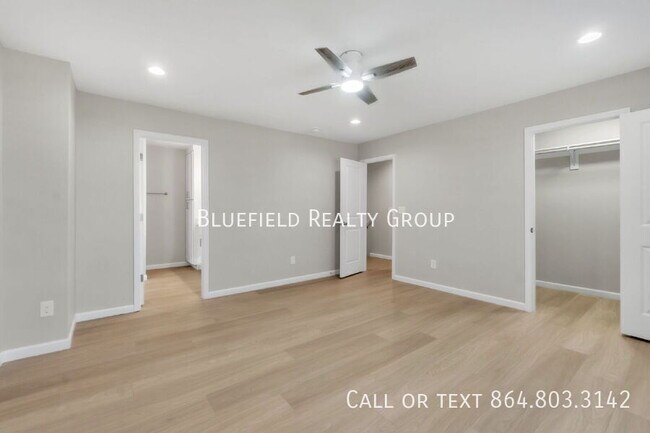 Building Photo - 253 Woodruff St
