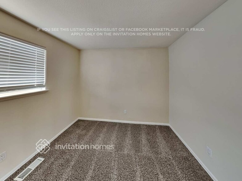 Building Photo - 8963 W Arbor Ave