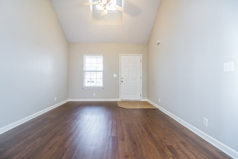 Building Photo - 2726 Apostle Ln