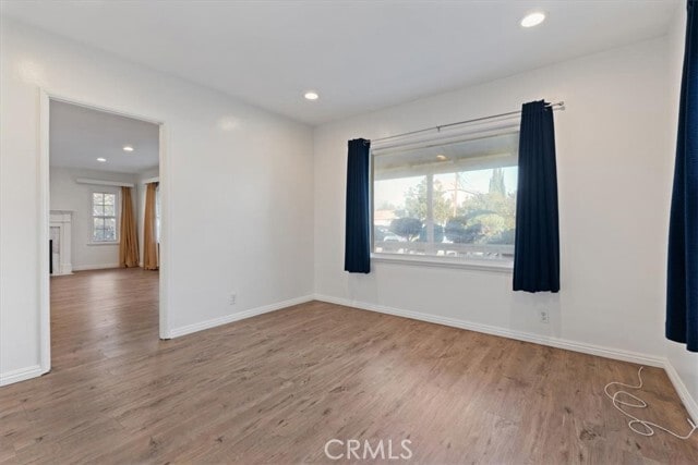 Building Photo - 336 W Hillcrest Blvd