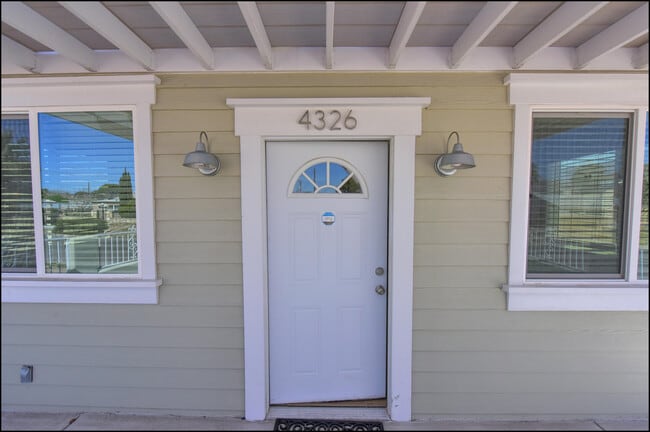 Building Photo - 4326 Manchester Ave