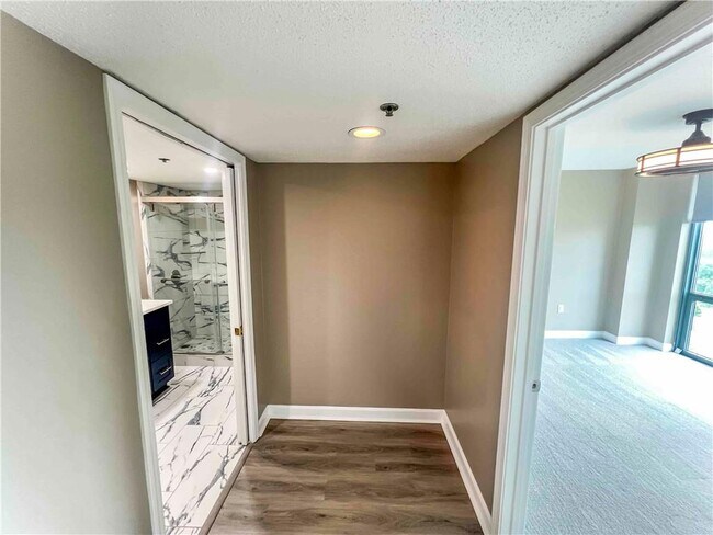 Building Photo - 2870 Pharr Ct S Northwest