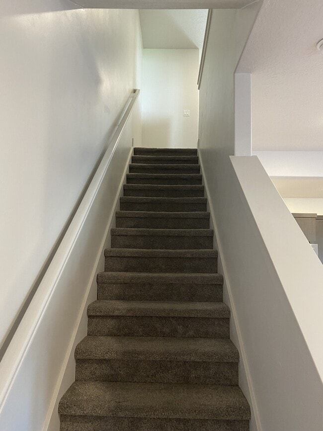 Building Photo - 445 S 1540 E