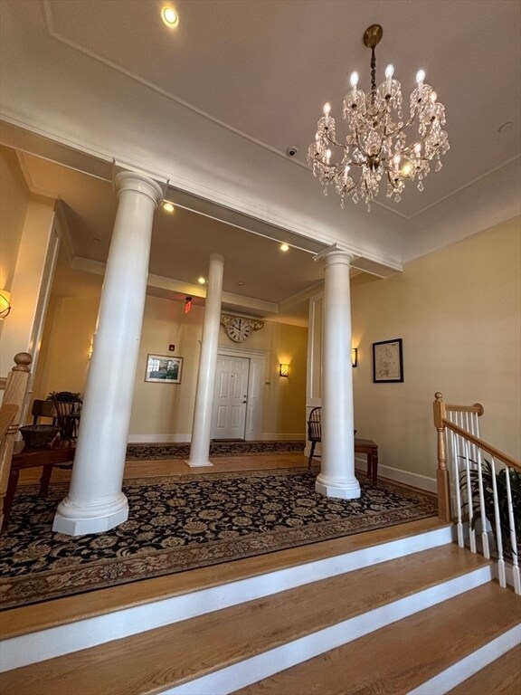 Building Photo - 52 Sanborn St