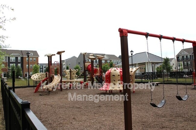 Building Photo - 9818 Ruby Lockhart Blvd