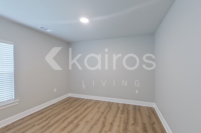 Building Photo - 22862 Monterey Ave