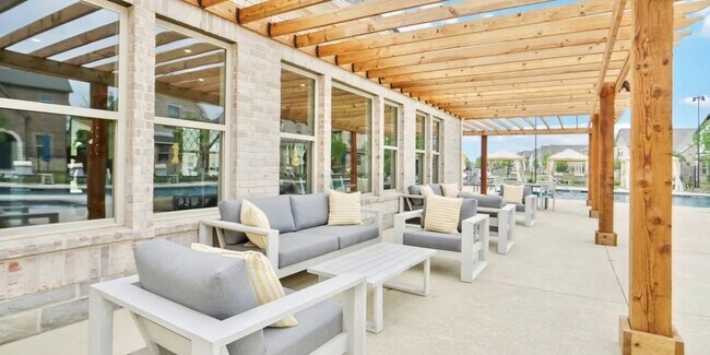 Building Photo - 8513 Shoreham