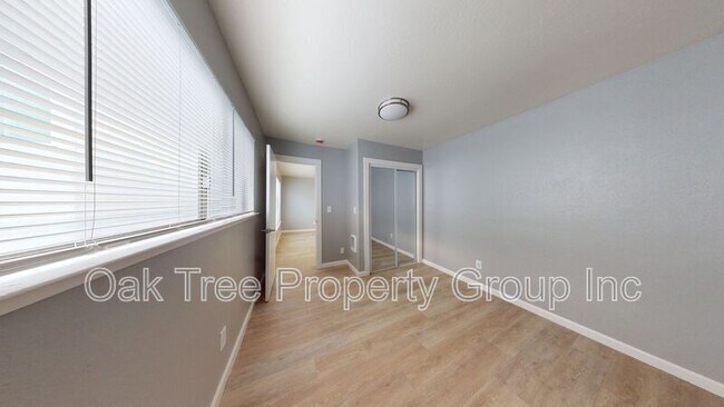 Building Photo - 351 Lester Ave