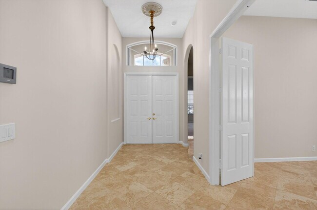 Building Photo - 7032 Vivaldi Ln