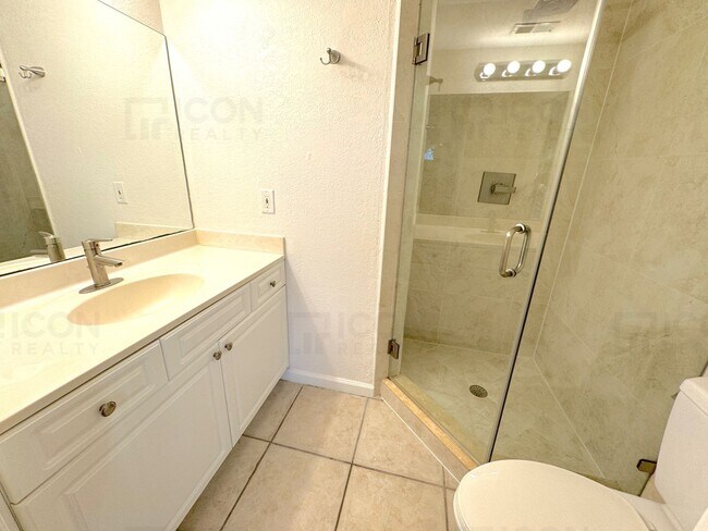 Building Photo - 8189 Thames Blvd