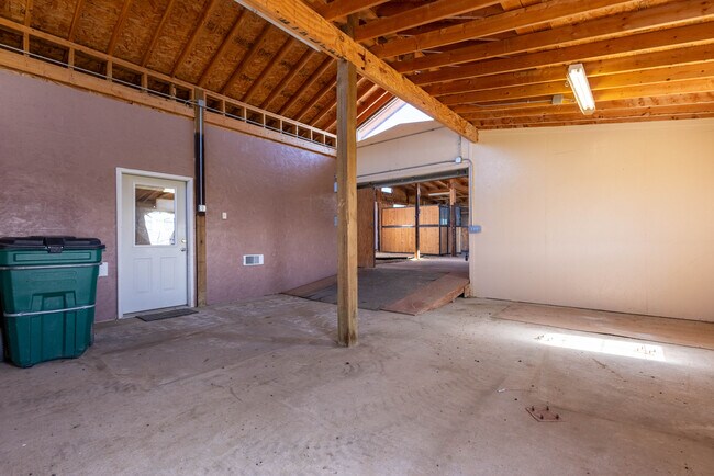 Building Photo - 14775 Black Forest Rd